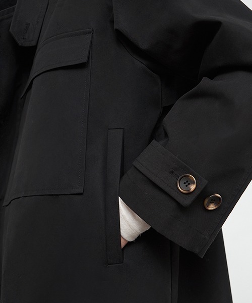 Fano Studios(ファノ ストゥディオズ)の「オーバーサイズ ジップトレンチコート FQ20W059【Fano Studios】(トレンチコート・レディース・ベージュ/ブラック・S/M/L/XS)」の22枚目の写真