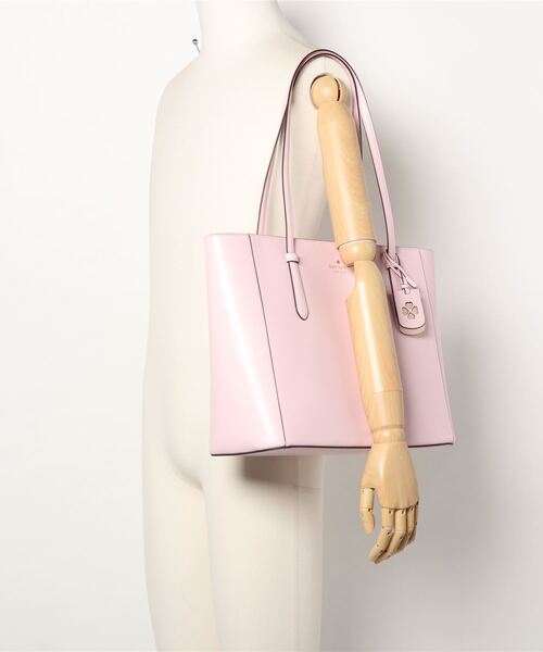 kate spade new york（ケイトスペード ニューヨーク）の