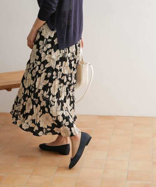 URBAN RESEARCH DOORS（アーバンリサーチドアーズ）の「花柄ワッシャープリーツスカート（スカート・レディース・ブラック/ミント/マスタード・ONE）」の12枚目の写真