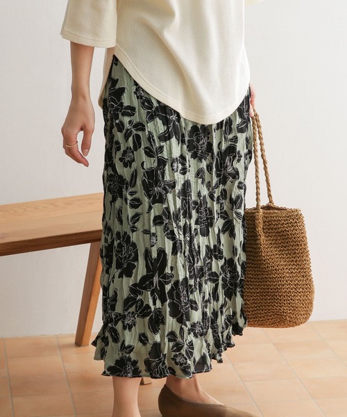 URBAN RESEARCH DOORS（アーバンリサーチドアーズ）の「花柄ワッシャープリーツスカート（スカート・レディース・ブラック/ミント/マスタード・ONE）」の17枚目の写真