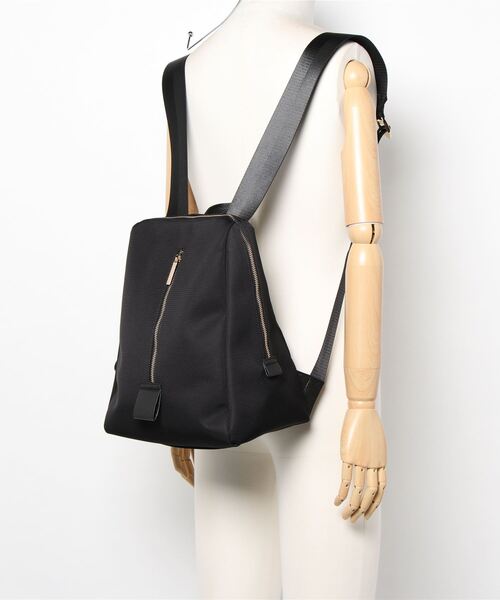 atneK（アトネック）の「【atneK by Scrap Book】フロントジップリュック（バックパック/リュック・レディース・ブラック/グレー・FREE）」の4枚目の写真