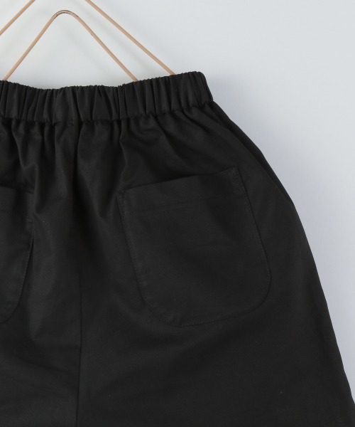 LOWRYS FARM（ローリーズファーム）の「コットンタックキュロット　948644（その他パンツ・キッズ・ブラック/ベージュ/カーキ・110/120/130）」の6枚目の写真
