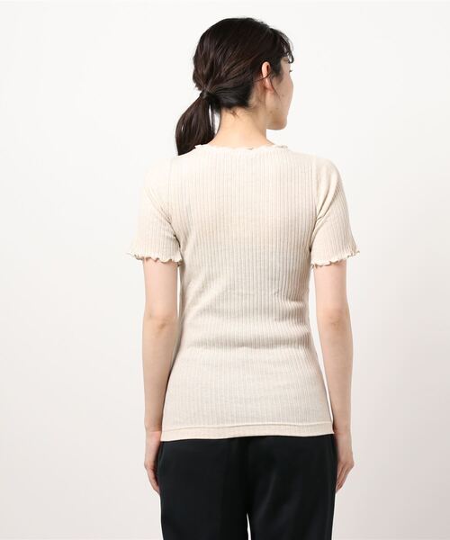 Samansa Mos2(サマンサ モスモス)の「トタンテレコ半袖メローインナー(Tシャツ/カットソー・レディース・チャコール/ベージュ/キナリ/ブラック・フリ-)」の6枚目の写真