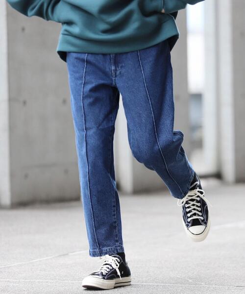 coen by Mr.SZK(コーエンバイミスタースズキ)の「センタープレスワイドテーパードデニム【coen × Mr.SZK】(デニムパンツ・メンズ・ネイビー/コバルトブルー・SMALL/MEDIUM/LARGE/X-LARGE)」の1枚目の写真