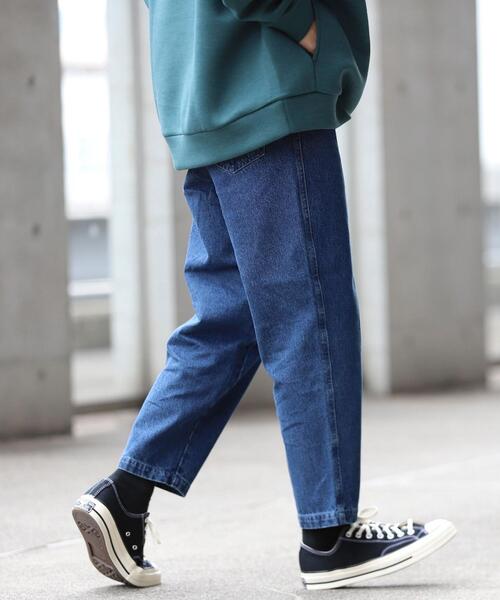 coen by Mr.SZK(コーエンバイミスタースズキ)の「センタープレスワイドテーパードデニム【coen × Mr.SZK】(デニムパンツ・メンズ・ネイビー/コバルトブルー・SMALL/MEDIUM/LARGE/X-LARGE)」の6枚目の写真