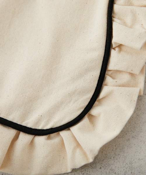 OLIVE des OLIVE(オリーブデオリーブ)の「【WEB限定カラー有】フリル横長トート(トートバッグ・レディース・ホワイト/オフホワイト/ブラック/ベージュ・FREE)」の18枚目の写真