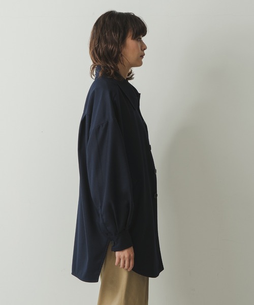 kha:ki(カーキ)の「「KHA:KI / カーキ」ワイドカラーオーバージャケット(ダウンジャケット/コート・レディース・ブラウン/カーキ/ダークネイビー・2/1)」の22枚目の写真