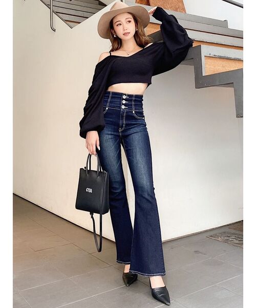 GYDA（ジェイダ）の「ハイウエストボタンフレアデニムパンツ
