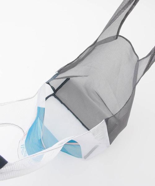 ROPE'（ロペ）の「永井博×ROPE'VACATION Mesh Bag（トートバッグ・レディース・ベージュ/グレー・FREE）」の7枚目の写真