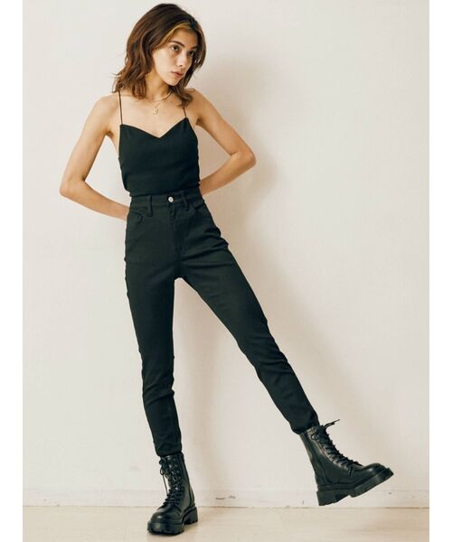 EVRIS(エヴリス)の「スキニーデニムパンツ(デニムパンツ・レディース・ブラック/インディゴブルー・X-SMALL/MEDIUM/SMALL)」の3枚目の写真