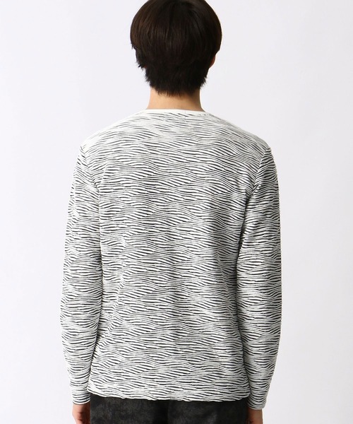 NICOLE CLUB FOR MEN（ニコルクラブフォーメン）の「ウェーブブリスタージャカードＶネックプルオーバー（Tシャツ/カットソー・メンズ・ブラウン系その他/ホワイト×ブラック/グレー系その他/ブラック系その他・LL/M/L）」の11枚目の写真