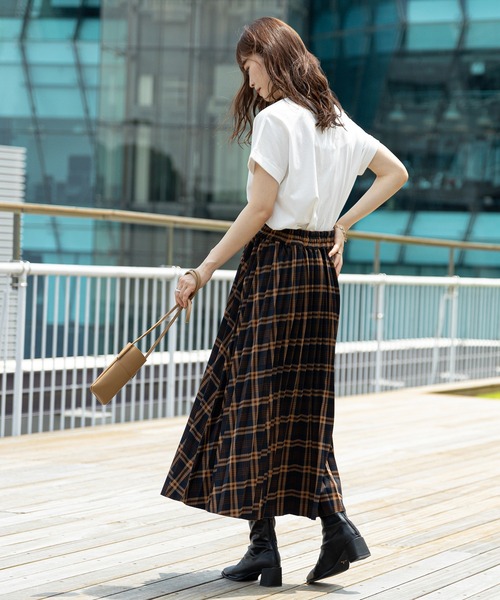 prose verse(プロズヴェール)の「チェック柄リバーシブルスカート(スカート・レディース・ベージュ/ネイビー・MEDIUM)」の7枚目の写真