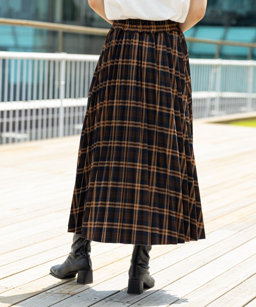 prose verse(プロズヴェール)の「チェック柄リバーシブルスカート(スカート・レディース・ベージュ/ネイビー・MEDIUM)」の16枚目の写真