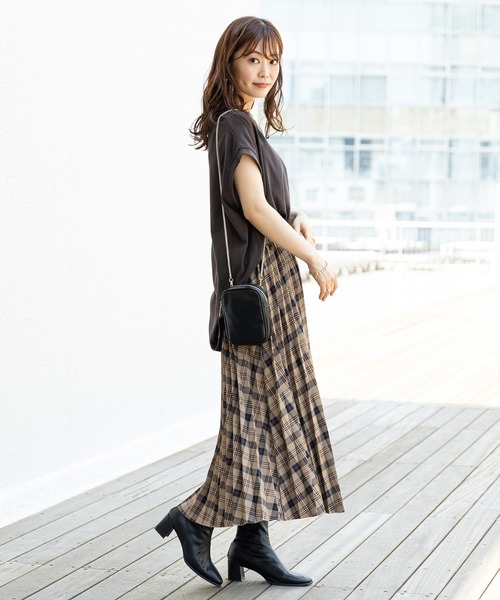 prose verse(プロズヴェール)の「チェック柄リバーシブルスカート(スカート・レディース・ベージュ/ネイビー・MEDIUM)」の20枚目の写真