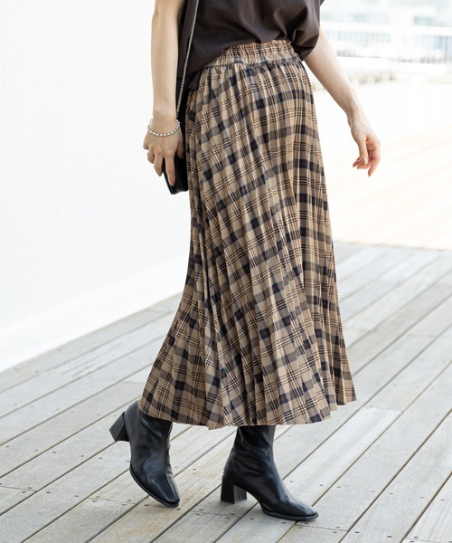 prose verse(プロズヴェール)の「チェック柄リバーシブルスカート(スカート・レディース・ベージュ/ネイビー・MEDIUM)」の21枚目の写真
