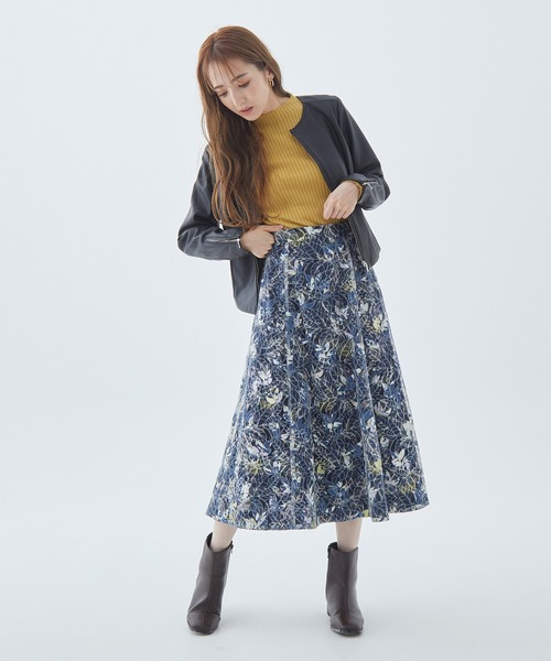 Fabulous Angela(ファビュラスアンジェラ)の「袖パールリブニットトップス(ニット/セーター・レディース・マスタード/ブラウン/ブラック・FREE)」の9枚目の写真