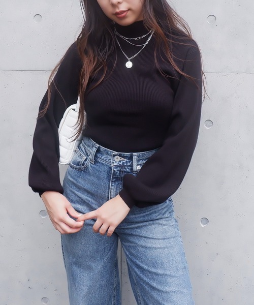 SPIRALGIRL（スパイラルガール）の「ボトルネック袖ボリュームリブニット（Tシャツ/カットソー・レディース・ベージュ/ブラック/オフホワイト・FREE）」の3枚目の写真