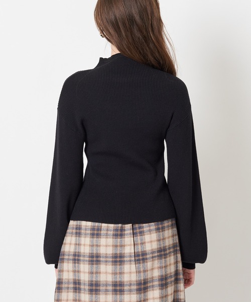 SPIRALGIRL（スパイラルガール）の「ボトルネック袖ボリュームリブニット（Tシャツ/カットソー・レディース・ベージュ/ブラック/オフホワイト・FREE）」の5枚目の写真