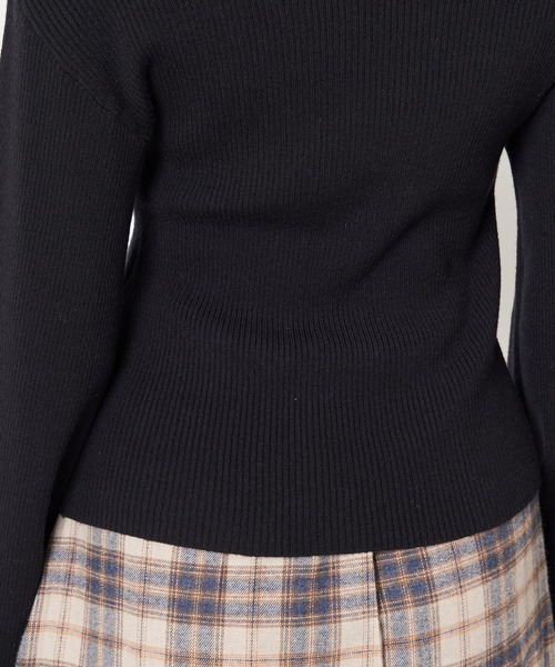 SPIRALGIRL（スパイラルガール）の「ボトルネック袖ボリュームリブニット（Tシャツ/カットソー・レディース・ベージュ/ブラック/オフホワイト・FREE）」の9枚目の写真