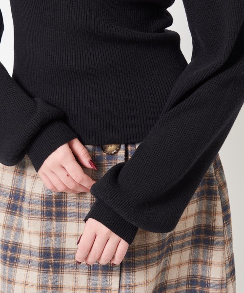 SPIRALGIRL（スパイラルガール）の「ボトルネック袖ボリュームリブニット（Tシャツ/カットソー・レディース・ベージュ/ブラック/オフホワイト・FREE）」の7枚目の写真