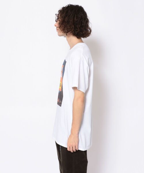 MANASTASH（マナスタッシュ）の「MANASTASH/マナスタッシュ　STARRY NIGHT TEE for CAMP and CABINS キャンプ＆キャビンズ 那須高原 キャンプ場（Tシャツ/カットソー・メンズ・ホワイト・MEDIUM/LARGE/X-LARGE）」の2枚目の写真