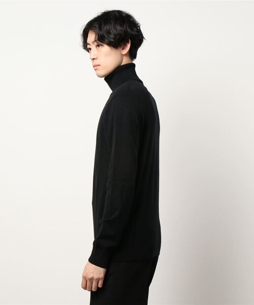 SISLEY(シスレー)の「ストレッチタートルネックニット・セーター(ニット/セーター・メンズ・ブラック/クリーム・SMALL/MEDIUM/LARGE)」の4枚目の写真