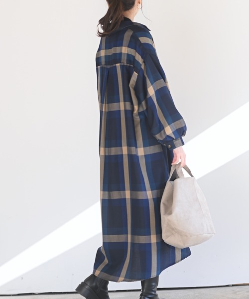rps（アールピーエス）の「ボリューム袖チェックシャツワンピース（ワンピース・レディース・ブルー/ブラウン/パープル/オレンジ・M）」の15枚目の写真
