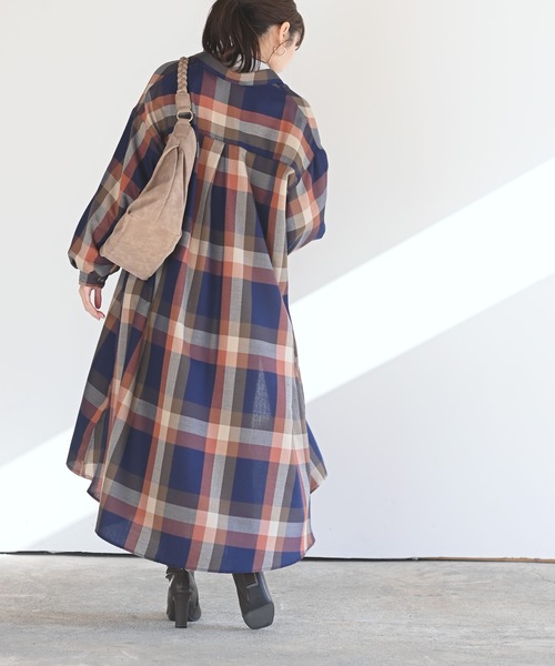rps（アールピーエス）の「ボリューム袖チェックシャツワンピース（ワンピース・レディース・ブルー/ブラウン/パープル/オレンジ・M）」の20枚目の写真