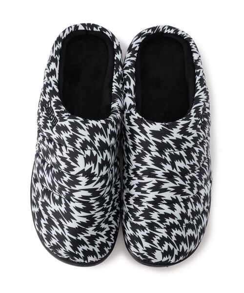 SUBU(スブ)の「SUBU/スブ SUBU×ELEY KISHIMOTO スブ×イーリ―キシモト サンダル メンズ(サンダル・メンズ・ブラック・2/3)」の11枚目の写真