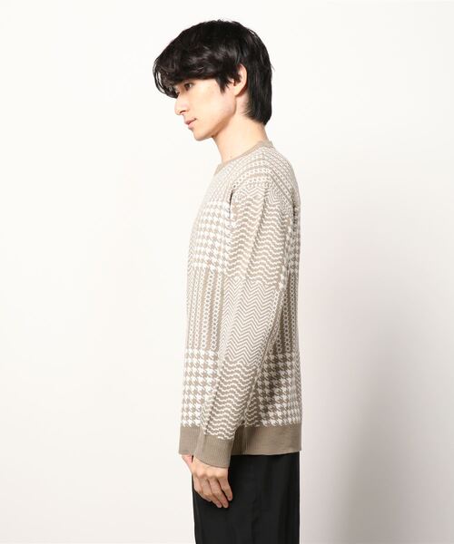 8(eight)(エイト)の「ジャガードクルーネックニット(ニット/セーター・メンズ・グレイッシュベージュ/ブラック・MEDIUM/LARGE)」の4枚目の写真
