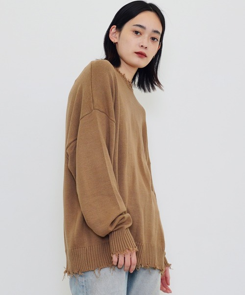 Lulu ＆ Arnie（るるあんどあーにー）の「オーバーサイズ クルーネック ダメージ ニット セーター（ニット/セーター・メンズ・ホワイト/ブラック/ブラウン・MEDIUM/LARGE）」の3枚目の写真