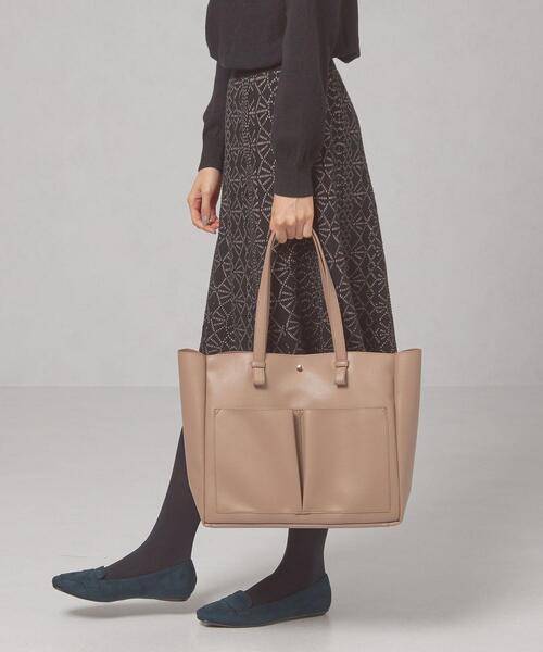 THE STATION STORE（ザ ステーション ストア）の「＜closet story（クローゼットストーリー）＞ダブルポケット トートバッグ（トートバッグ・レディース・ライトグレー/ベージュ/モカ・FREE）」の3枚目の写真
