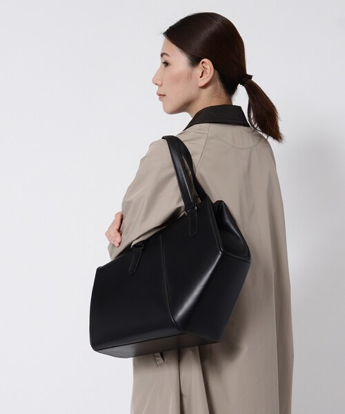 ヒロコハヤシ LEO (レオ) ハンドバッグ WEB・銀座店限定】LEO CORNA（レオ コルナ）ハンドバッグ