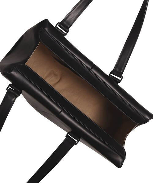 HIROKO HAYASHI（ヒロコハヤシ）の「◆LEO（レオ）トートバッグ（トートバッグ・レディース・ブラック・00）」の5枚目の写真