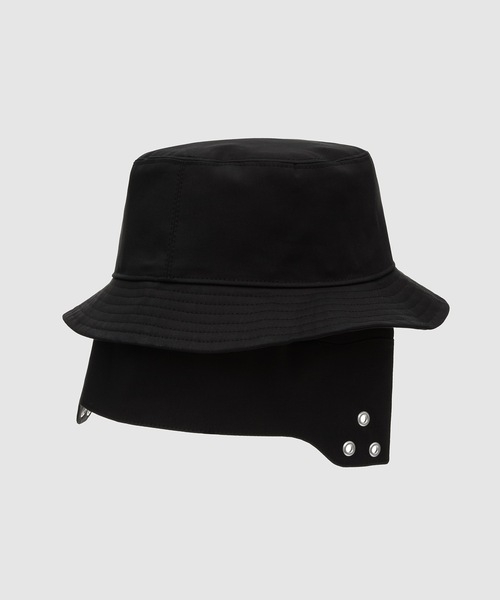A-COLD-WALL*（アコールドウォール）の「MACKINTOSH BUCKET HAT（ハット・メンズ・ブラック/チャコール・ONE SIZE）」の3枚目の写真