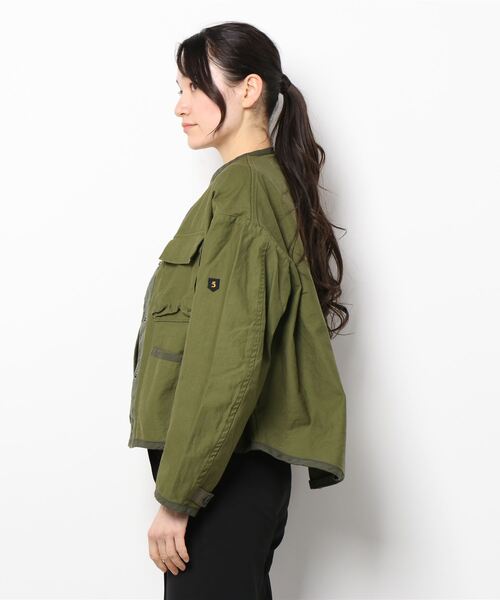 blanc basque（ブランバスク）の「【BLANC basque】ムラ糸バックサテン＊リップストップジャケット（ブルゾン・レディース・ネイビー/カーキ/アイボリー・FREE）」の4枚目の写真