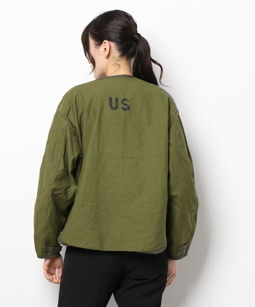 blanc basque（ブランバスク）の「【BLANC basque】ムラ糸バックサテン＊リップストップジャケット（ブルゾン・レディース・ネイビー/カーキ/アイボリー・FREE）」の5枚目の写真