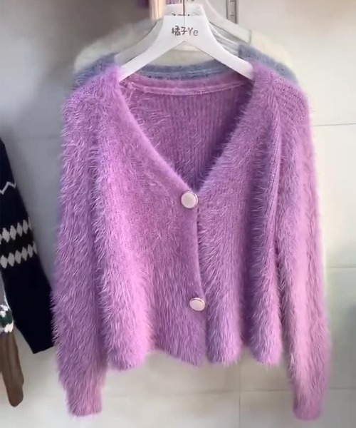 Jasmine Grandiflorum（ジャスミングランディフローラム）の「【Jasmine】トレンドシャギーショート丈ニットカーディガン（カーディガン/ボレロ・レディース・ホワイト/ブラック/パープル/ブルー・FREE）」の11枚目の写真