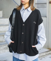【Snap club】ワンポイント刺繍ニットベスト/カーディガンベスト