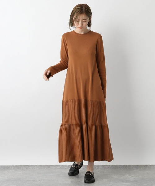 A part by（アパートバイ）の「スソプリーツニットワンピース　270348（ワンピース・レディース・ライトブルー/ブラック/ベージュ/ブルー/オレンジ系5・FREE）」の6枚目の写真