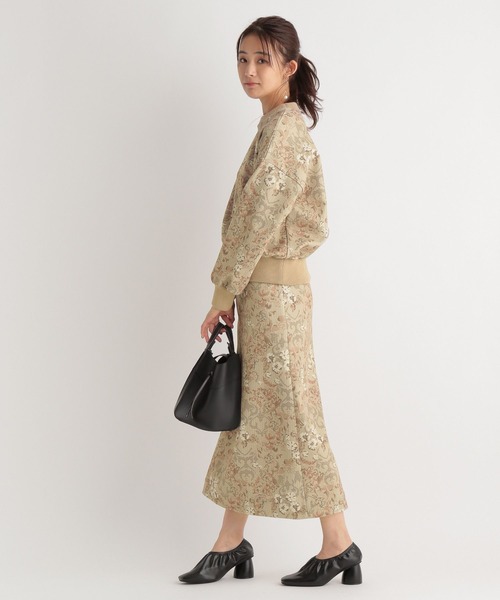 Andemiu(アンデミュウ)の「【セットアップ対応】ゴブランプルオーバー266457(スウェット・レディース・グレー/イエロー/ライトベージュ・FREE)」の12枚目の写真