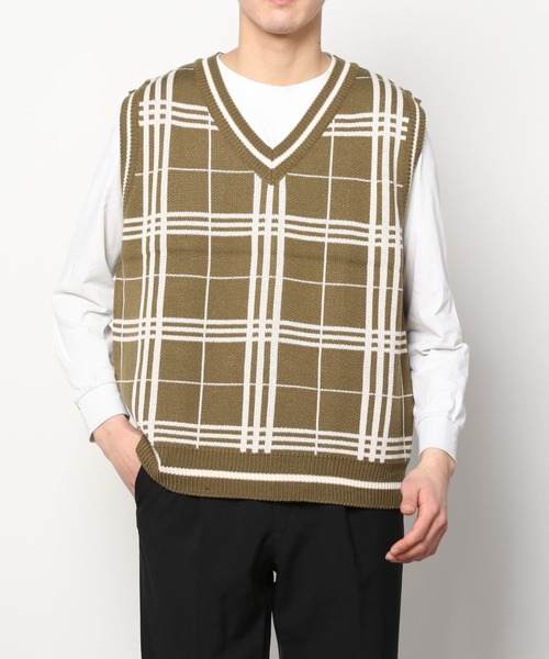 CORPUS　SELECT（コーパストーキョー）の「Oversized Window Pane  Knit Vest/ビッグシルエット ウィンドペンチェック ニットベスト（ベスト・メンズ・ブラック/ベージュ/ブラウン/サックスブルー・FREE）」の5枚目の写真
