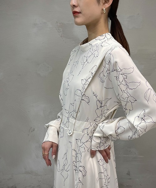 &g'aime（アンジェム）の「【＆g'aime】花柄ロングワンピース（ワンピース・レディース・ホワイト/ブラック・FREE）」の4枚目の写真