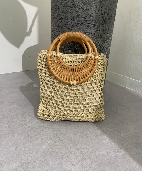 Chez toi（シェトワ）の「ラタン丸ハンドルショルダーバッグ（かごバッグ・レディース・ダークブラウン/アイボリー/キャメル・FREE）」の2枚目の写真