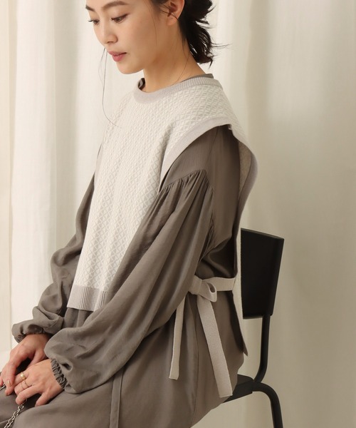 libelle more（リベル モア）の「幾何学柄ショート丈ベスト（ベスト・レディース・ブラック/ライトグレー/アイボリー/カーキ・M）」の14枚目の写真