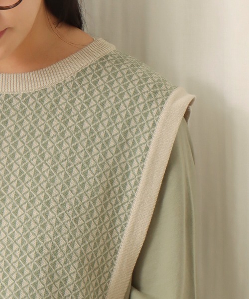 libelle more（リベル モア）の「幾何学柄ショート丈ベスト（ベスト・レディース・ブラック/ライトグレー/アイボリー/カーキ・M）」の17枚目の写真