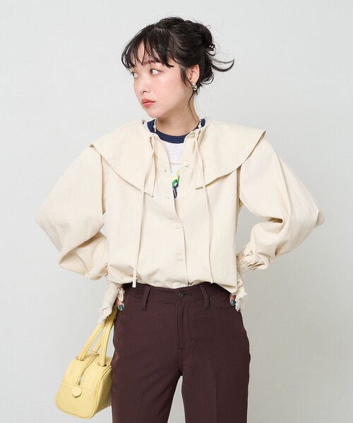 FREAK'S STORE（フリークスストア）の「デニムフリルシャツ（シャツ/ブラウス・レディース・ネイビー/オフホワイト/ブルー・ﾌﾘ-）」の6枚目の写真