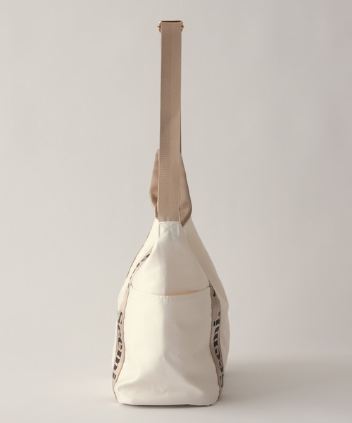 Seemi. byNICECLAUP（ シーミーバイナイスクラップ）の「Seemi.トートバック（トートバッグ・レディース・ブラック/アイボリー・FREE）」の5枚目の写真