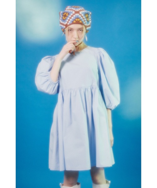 WC（ダブル シー）の「ボリュームスリーブワンピース（ワンピース・レディース・ホワイト/ブラック/サックスブルー・FREE）」の4枚目の写真