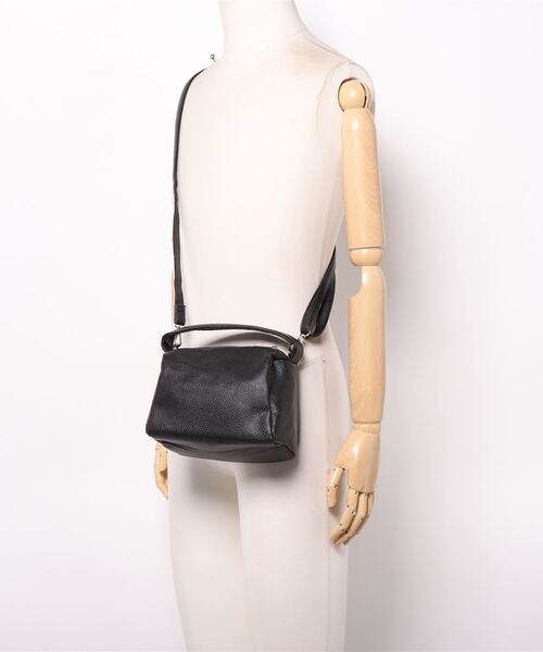 Opinion korean town(オピニオン コリアン タウン)の「YUGA ワンハンドル ショルダーハンドバッグ(ハンドバッグ・レディース・オレンジ/グリーン/ホワイト/ブラック・FREE)」の6枚目の写真